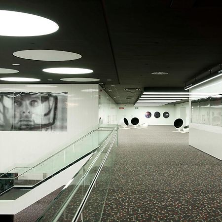 Hotel Barcelo Sants Barcellona Esterno foto