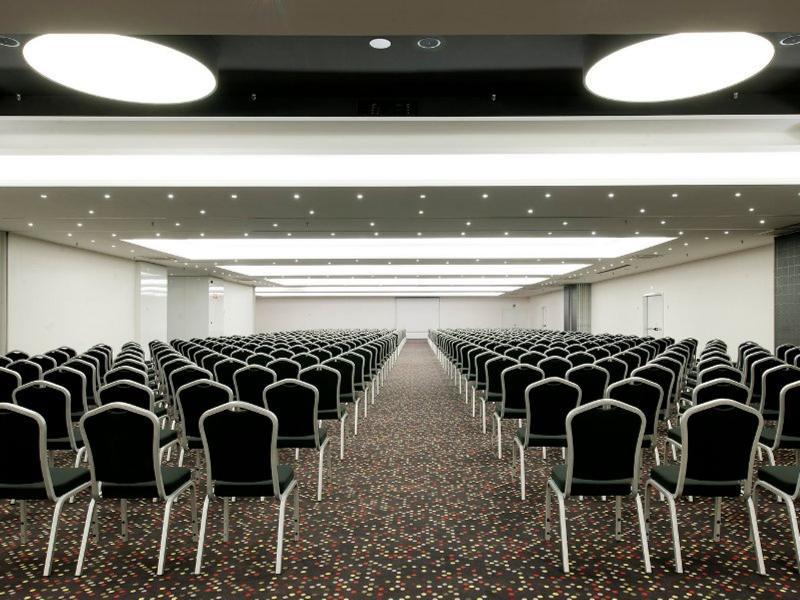 Hotel Barcelo Sants Barcellona Esterno foto