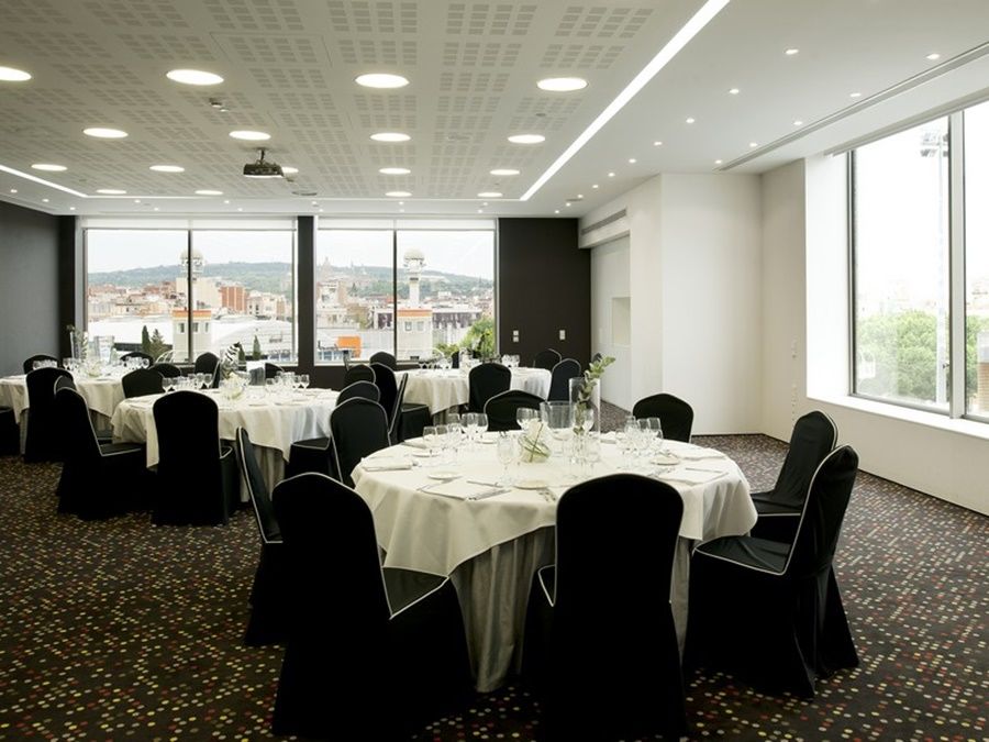 Hotel Barcelo Sants Barcellona Esterno foto