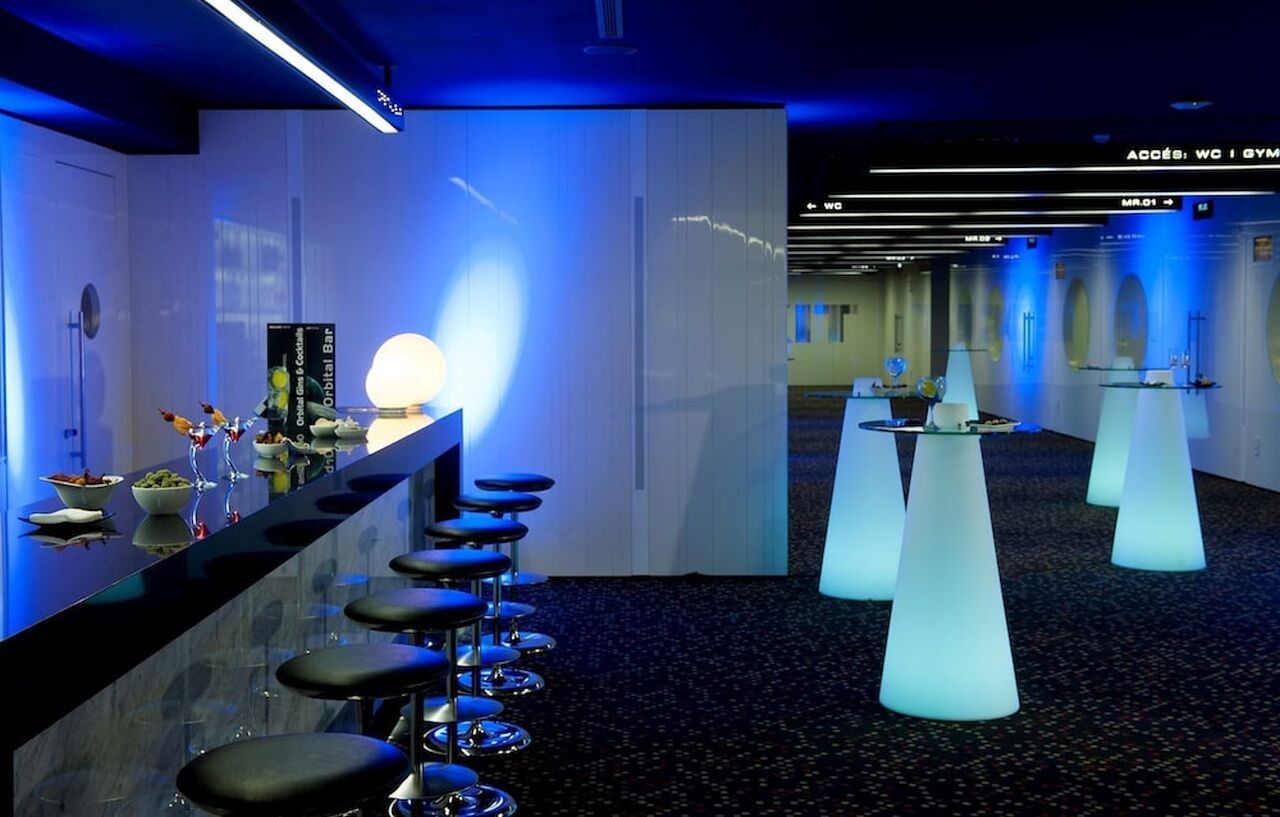 Hotel Barcelo Sants Barcellona Esterno foto